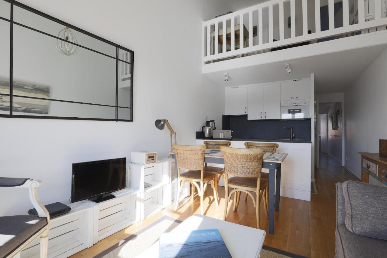 Joli Appartement Avec Magnifique Vue - Ilot 2 Saint-Martin-de-Re Bagian luar foto