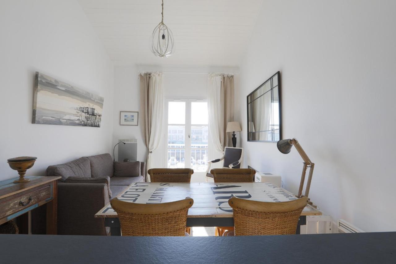 Joli Appartement Avec Magnifique Vue - Ilot 2 Saint-Martin-de-Re Bagian luar foto
